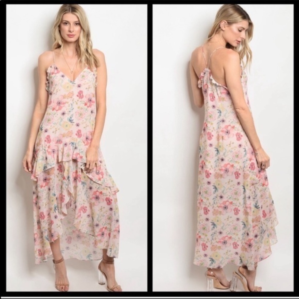 ❣️Sale was $45 down sizing❣️ Ruffled floral high low dress